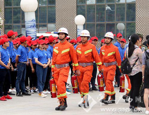 北流市市场监督管理局新项目推动市场监管现代化，助力地方经济飞跃发展